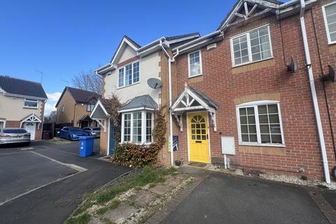 2 bedroom townhouse to rent, Cranhill Close, Heatherton Village