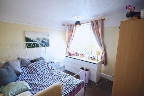 2 bedroom flat for sale, 307 Charminster Road, Bournemouth BH8