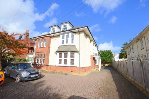 3 bedroom apartment to rent, 34 Milton Road, Bournemouth BH8