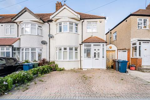 96 Blenheim Road, Harrow, HA2 7AF