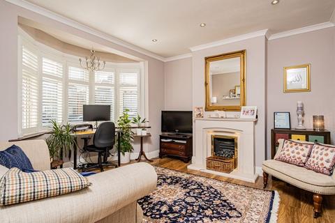 96 Blenheim Road, Harrow, HA2 7AF