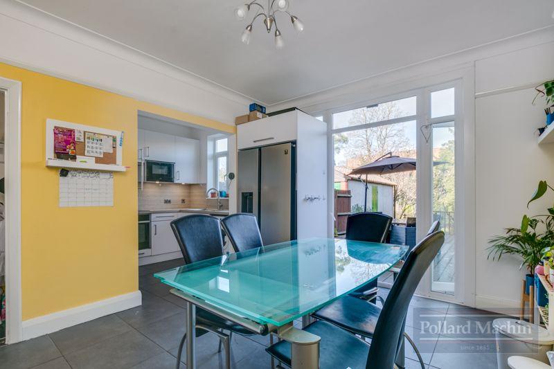 Norman Avenue, Sanderstead 3 bed semidetached house for sale £525,000