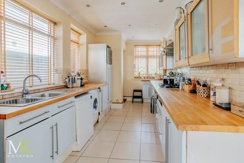42 Lowther Road, Bournemouth, BH8 8NR