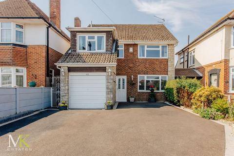 4 bedroom detached house for sale, Castle Lane West, Bournemouth BH8