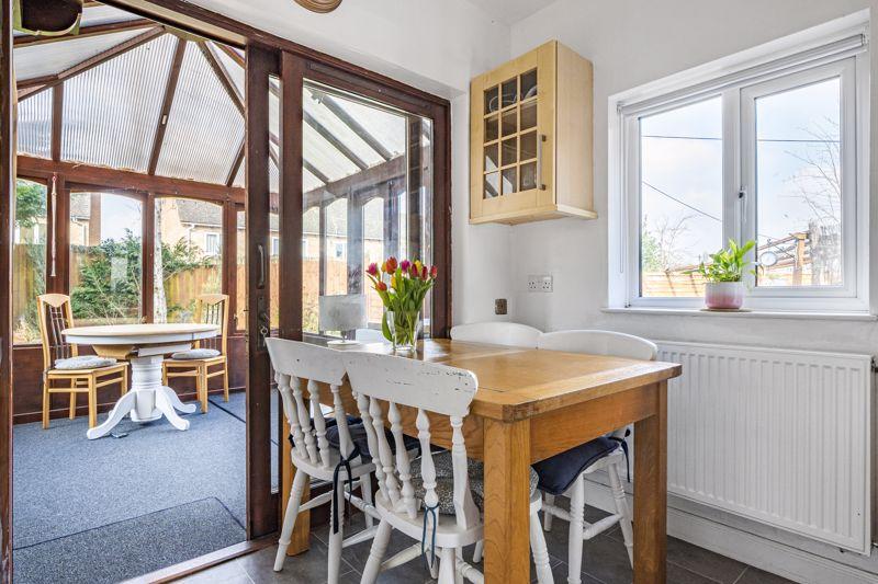 Kitchen/conservatory