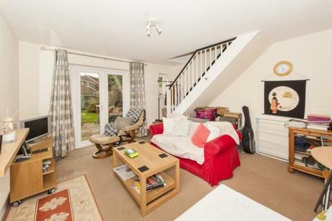 2 bedroom property to rent, Downer Close, Buckingham, Bucks, MK18 7DD