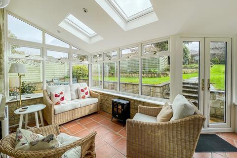 Brandy Bush Brookfield, Highworth, Swindon, SN6 7HY