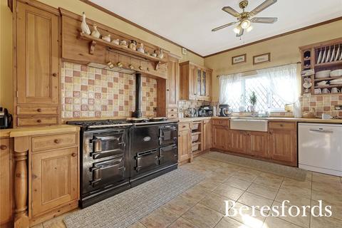 1, Barrows Cottages Brentwood Road, Bulphan, Upminster, RM14 3TL