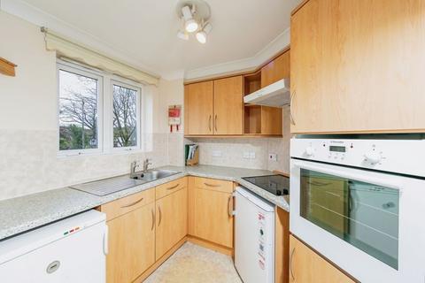 2 bedroom flat for sale, 405-411 Reading Road, Wokingham RG41