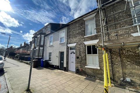 3 bedroom terraced house to rent - Northgate Street