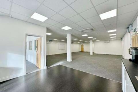 Property to rent, iCentre, MK16 9PY