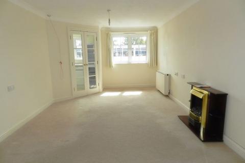 2 bedroom flat for sale, Queens Crescent, Southsea PO5