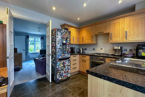 2 bedroom semi-detached house for sale, Eaton Crescent, Taunton TA2