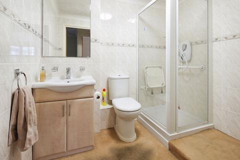 2 bedroom flat for sale, 100-106 Holland Road, Hove BN3