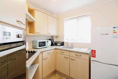 1 bedroom flat for sale - Oakley Road, Southampton SO16