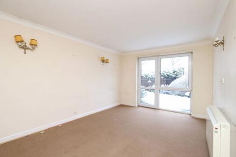 1 bedroom flat for sale, 7 London Road, Bicester OX26