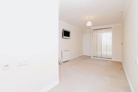 1 bedroom flat for sale, Oakley Road, Southampton SO16