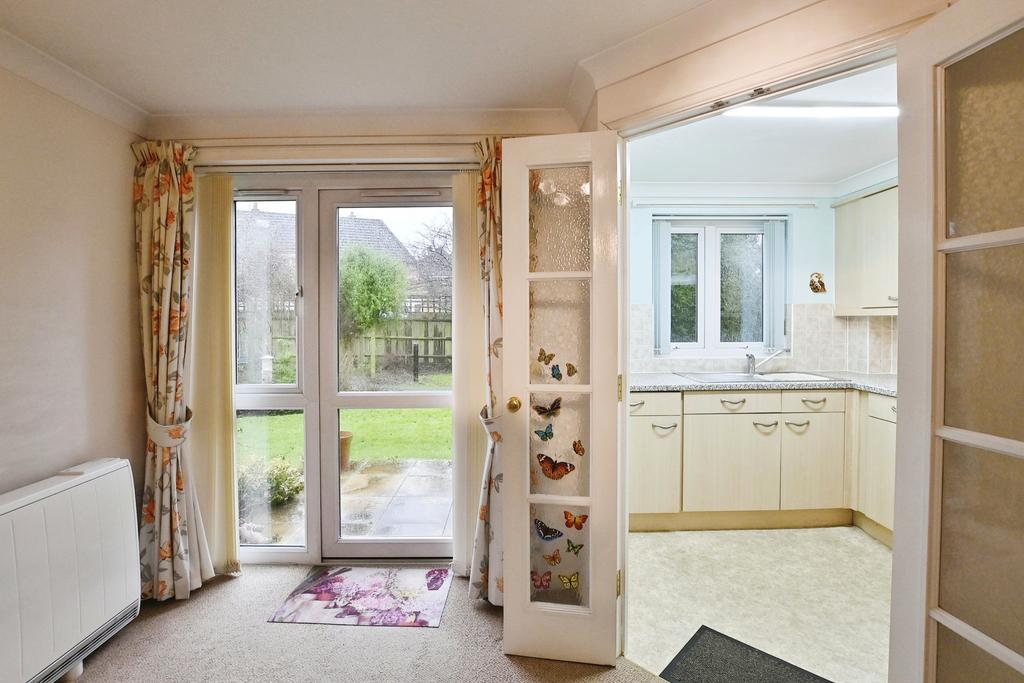 Living room/kitchen