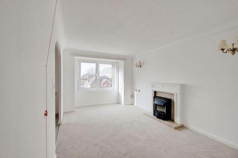 2 bedroom flat for sale, Station Road, New Milton BH25