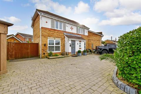 3 bedroom detached house for sale, Britannia Way, East Cowes, Isle of Wight