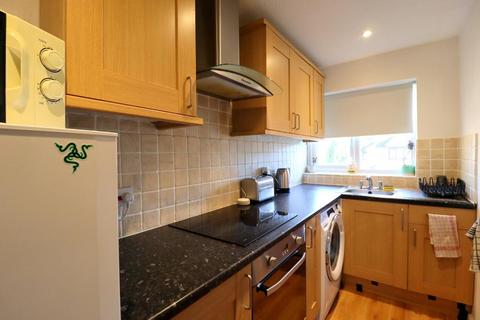 18 Felbrigg Close, Luton, LU2 8UL