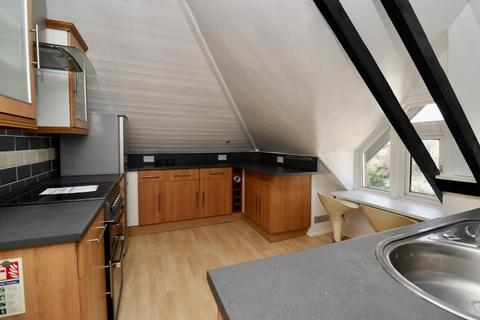 1 bedroom flat for sale, Castle Avenue, Dover, Kent, CT16 1HA
