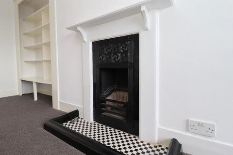 1 bedroom flat for sale, Castle Avenue, Dover, Kent, CT16 1HA