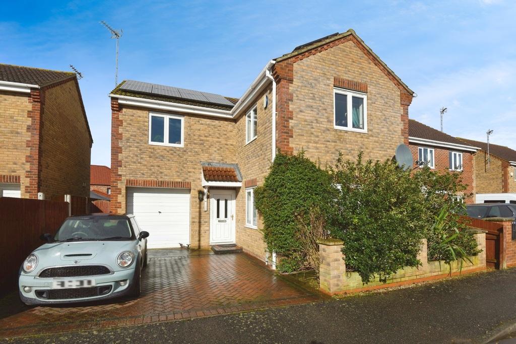 Beechings Close, Wisbech st Mary... 3 bed detached house for sale £