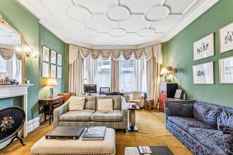 3 bedroom flat for sale, Evelyn Mansions Carlisle Place London SW1P 1NH