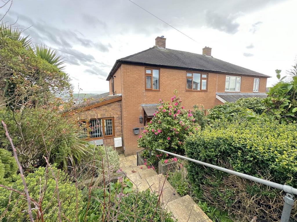 HeolYGarth, Penparcau, Aberystwyth 3 bed house £245,000
