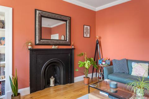 40a Constitution Street, Edinburgh, EH6 6RS