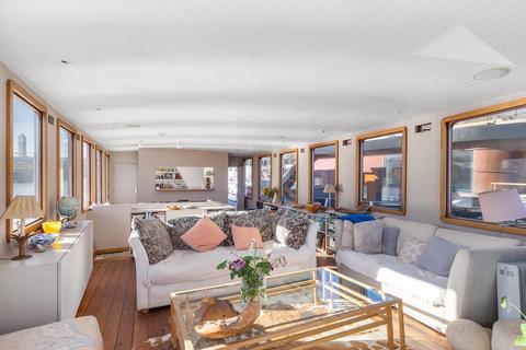 4 bedroom houseboat for sale, London SW3