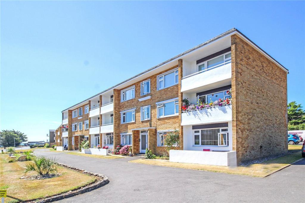 Waterford Road, Highcliffe... 2 bed apartment for sale £289,950