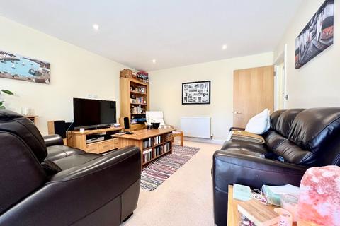 House share to rent - Newcroft House, Homefield Place, Croydon
