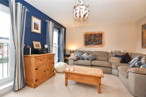 4 bedroom townhouse for sale, Oaklands Close, Leeds