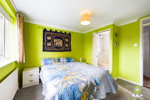 4 bedroom detached house for sale - The Platters, Gillingham, Kent, ME8