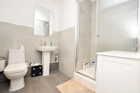 8 Ashley Green, Leeds, LS12 4EW