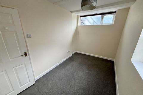 1 bedroom flat to rent, Belvoir Road, Coalville LE67