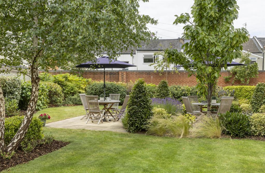 Garden 1.jpg