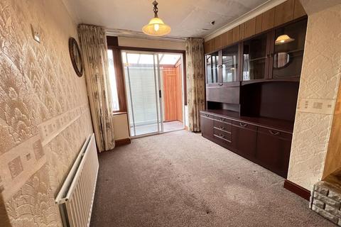65 Lechlade Road, Great Barr, Birmingham, B43 5ND