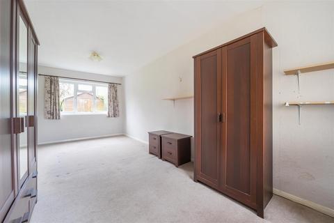 3 bedroom bungalow for sale - Send Hill, Send, Woking