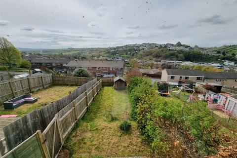 6 Dutson Terrace, Launceston, PL15 8EA