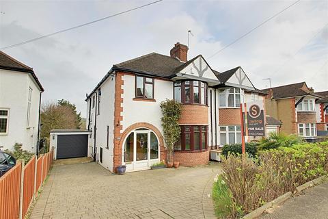 4 bedroom semi-detached house for sale, Belham Road, Kings Langley