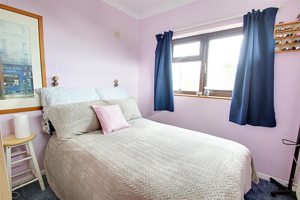 Bedroom 3.jpg