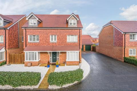 5 bedroom detached house for sale, Wiles Road, Maidstone