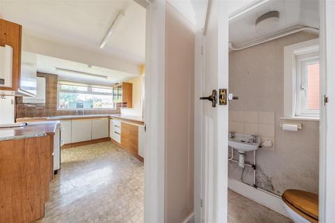 10 Ashmore Crescent, Poole, BH15 4DG