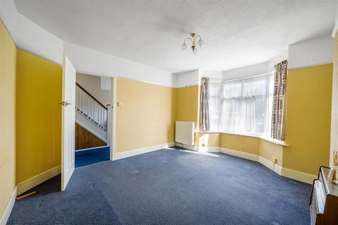 10 Ashmore Crescent, Poole, BH15 4DG