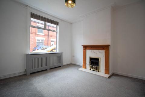 2 bedroom terraced house for sale - West Street, Hoole, Chester