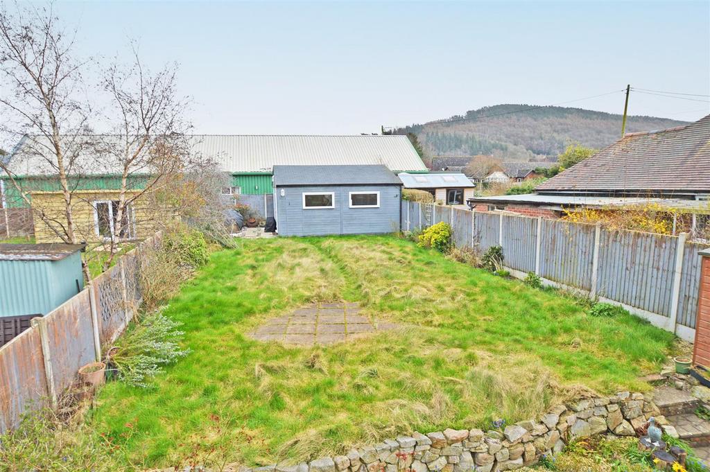 Chapel Street, Pontesbury, Shrewsbury 3 bed end of terrace house for