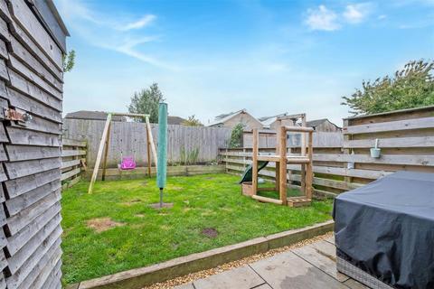 2 bedroom semi-detached house for sale - Rossmore Road, Poole BH12